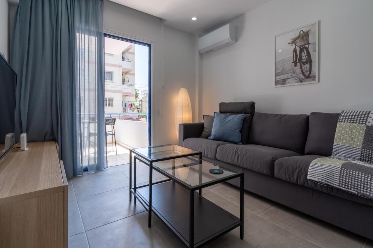 Odyssey - Captivating 2-Bedroom Retreat In Λάρνακα Εξωτερικό φωτογραφία